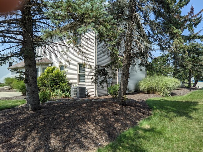 Building Photo - 34521 Springvale Cir