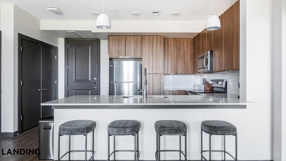 Building Photo - 3875 Burnham
