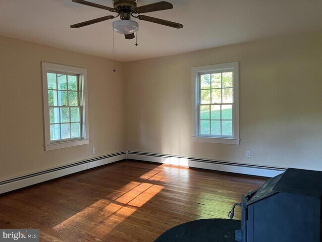 Primary Photo - 3236 Ashby Glen Ln