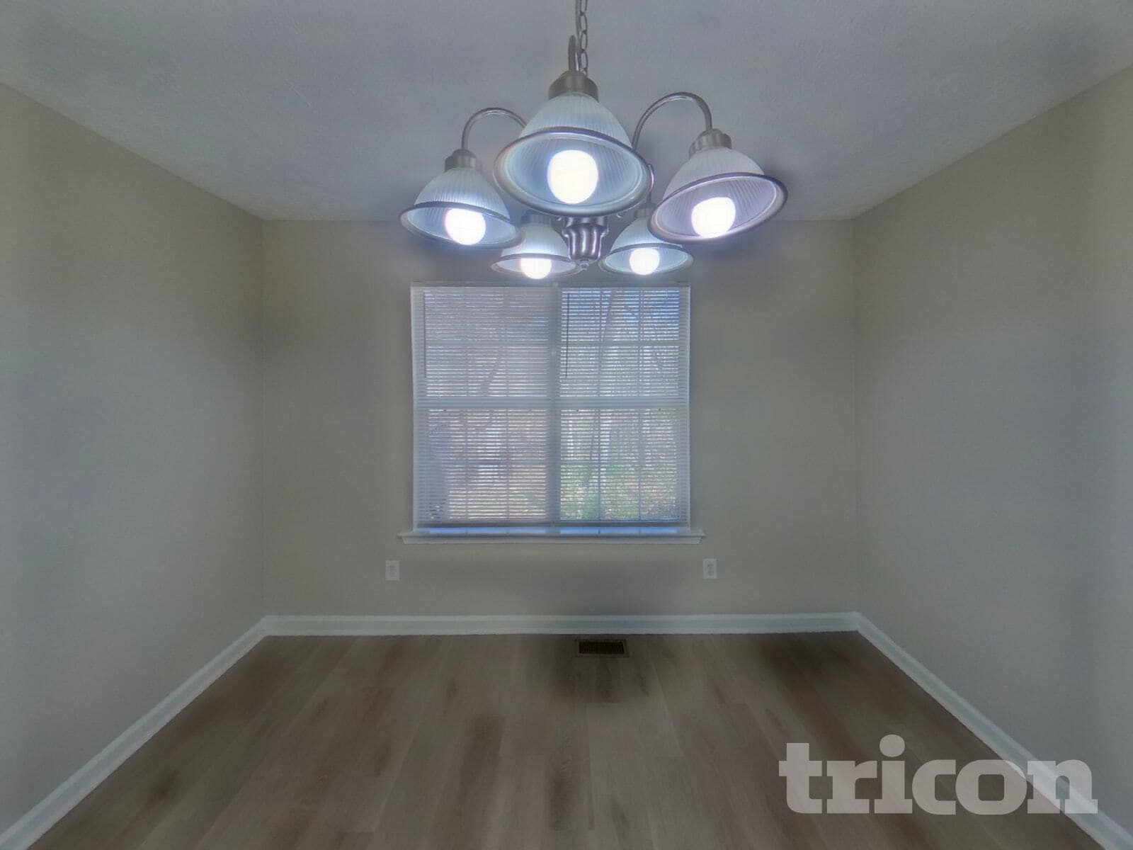 Building Photo - 165 Bridge Landing