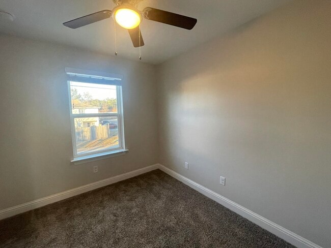 Building Photo - 42882 Ida Coon Cir