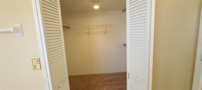 Building Photo - 2411 Berkshire Ct