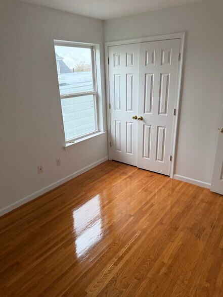 Bedroom 2 - 216 Amity St