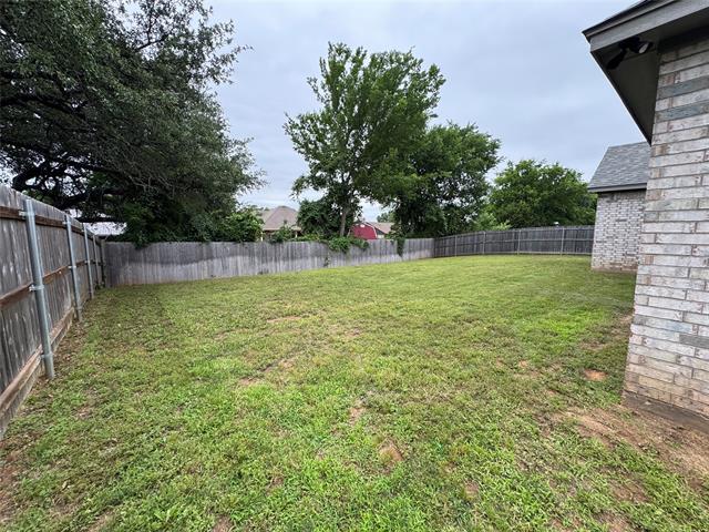 Building Photo - 612 Sovereign Dr