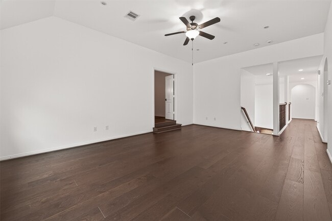 Building Photo - 2727 Carriage Hollow Ln