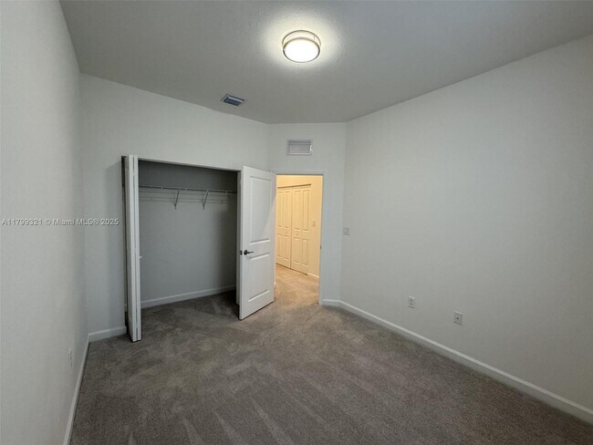 Building Photo - 11919 SW 247th Ter