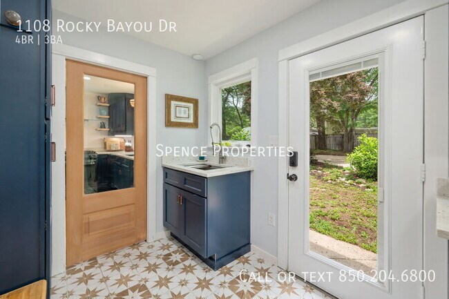Building Photo - 1108 Rocky Bayou Dr