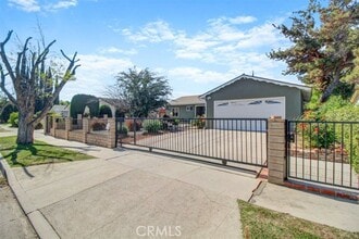 Building Photo - 8809 Monogram Ave