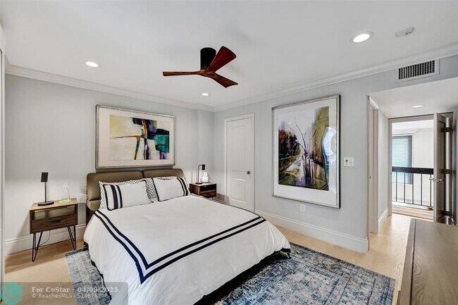 Building Photo - 3100 NE 48th St