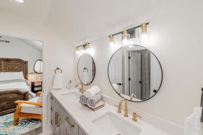 Building Photo - 5114 McKamey Rd