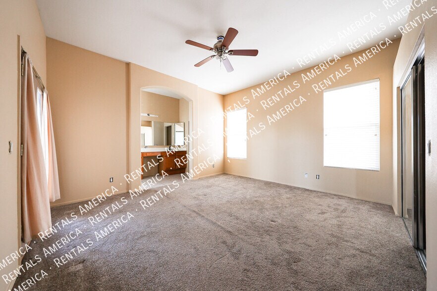 Building Photo - 3850 W Park View Ln