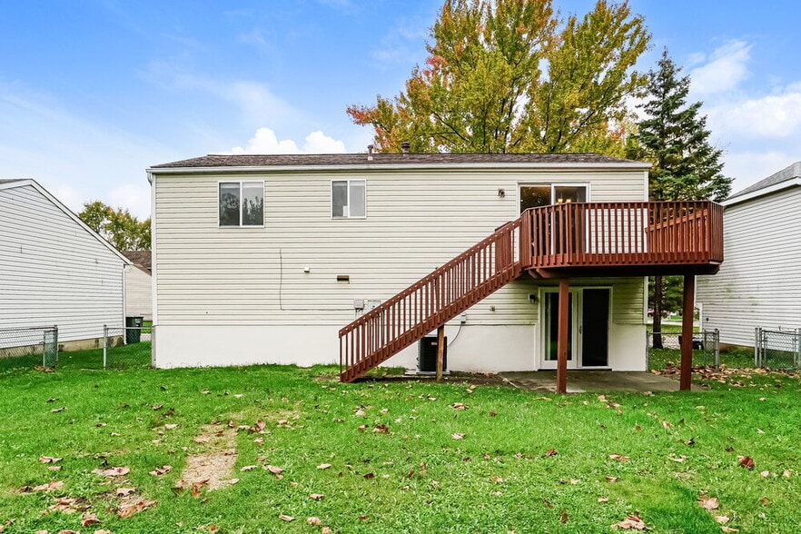 Building Photo - 6978 Britwell Ln