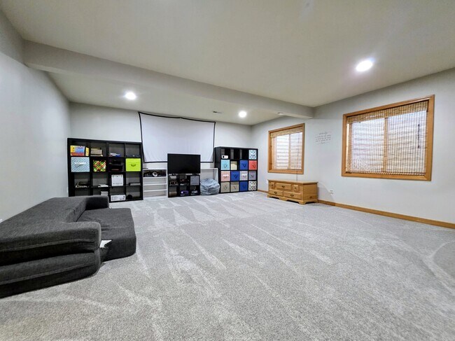 Building Photo - 4506 Kelsey Dr