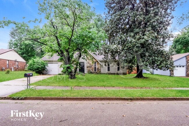 Building Photo - 3037 Leeridge Dr