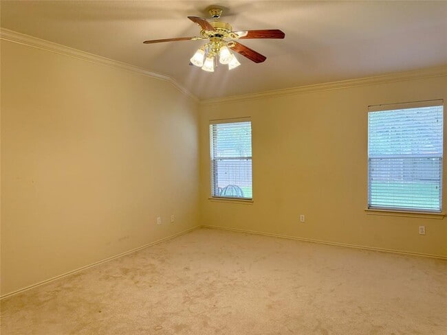 Building Photo - 2608 Stenson Dr