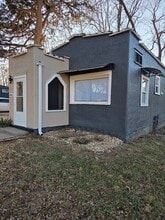 Building Photo - 8546 Kessler St