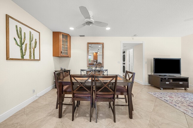 Building Photo - 13990 Nesting Way
