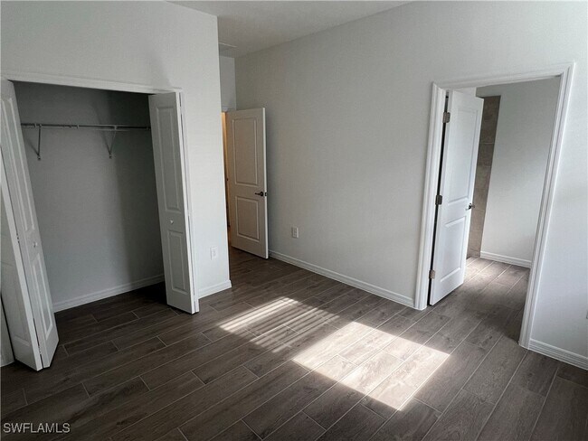 Building Photo - 2357 Avocado Ln