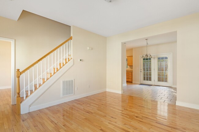 Building Photo - 36 Winterwind Dr