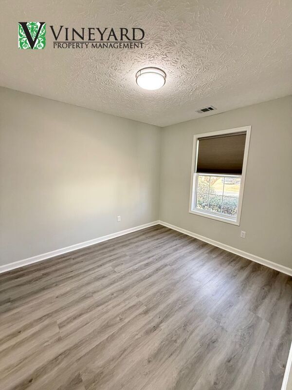 Building Photo - 1095 Britley Park Ln