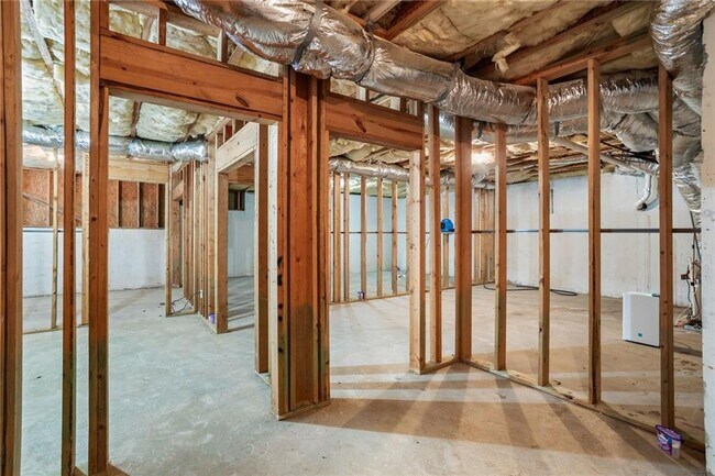 Building Photo - 3910 Dalwood Dr