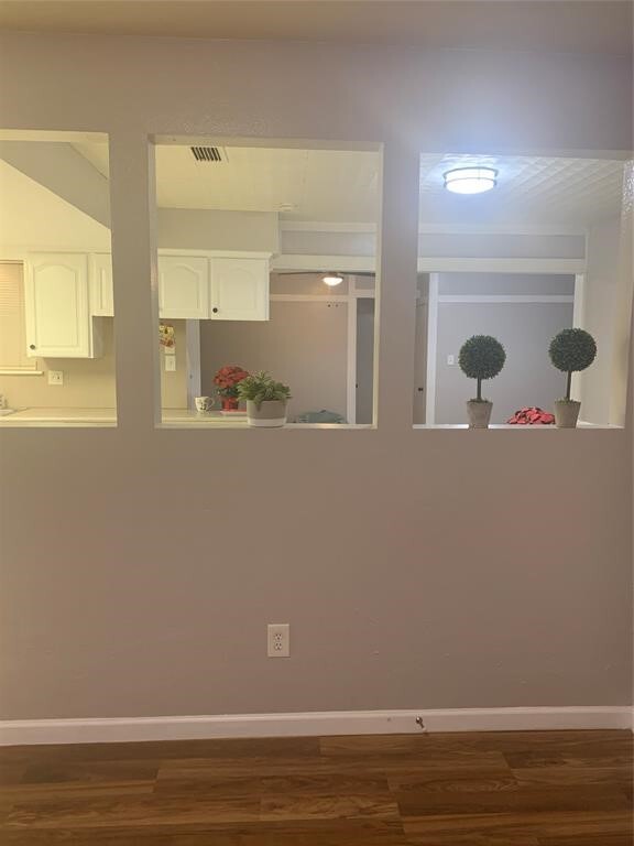 Building Photo - 6331 Lautrec Dr