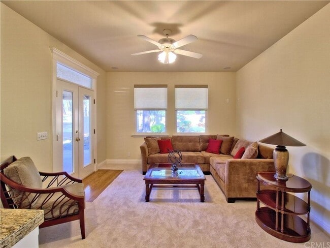 Building Photo - 1865 Vineyard Dr