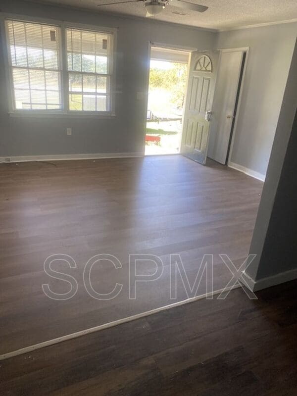 Building Photo - 3251 Charleston Hwy