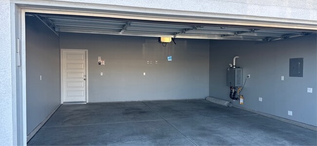 Building Photo - 3321 Mulberry Grv Wy