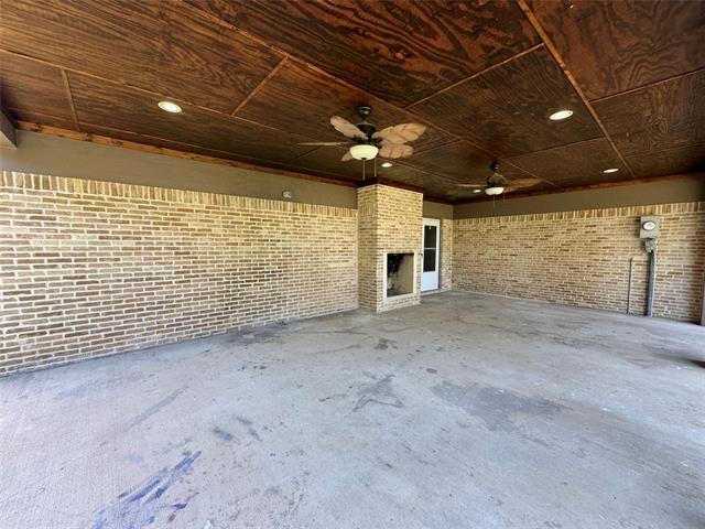 Building Photo - 823 Madrid Dr