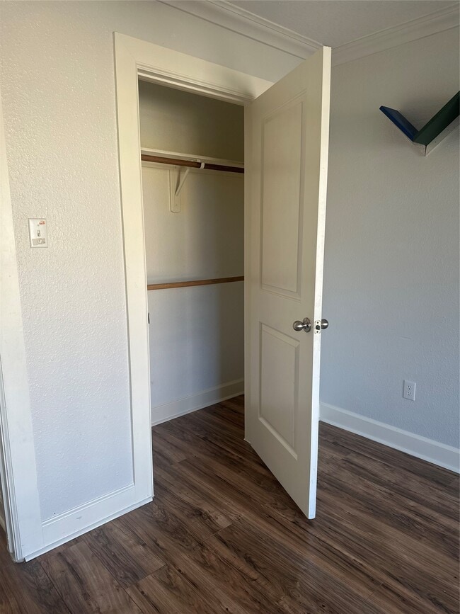 Building Photo - 11685 Alief Clodine Rd