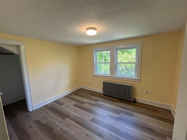 Building Photo - 55 Ridgefield Rd