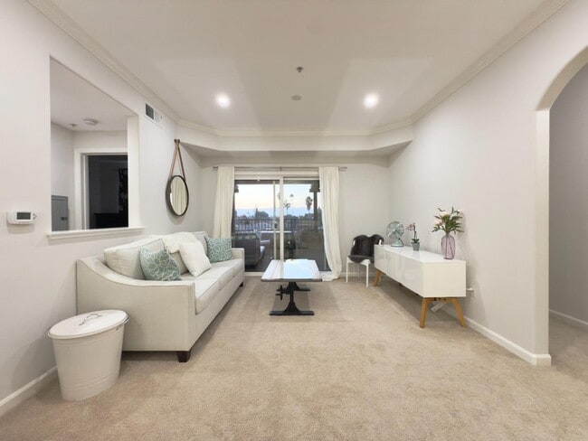 Building Photo - 801 S Winchester Blvd