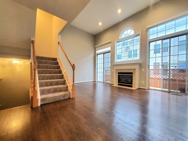 Building Photo - 6030 Lincolnia Rd