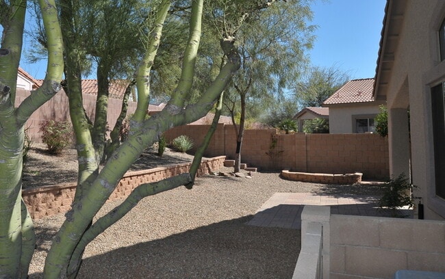 Building Photo - Move-In Ready Home in Dove Mountain