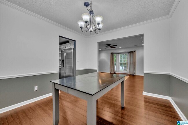 Building Photo - 5501 Heath Row Dr