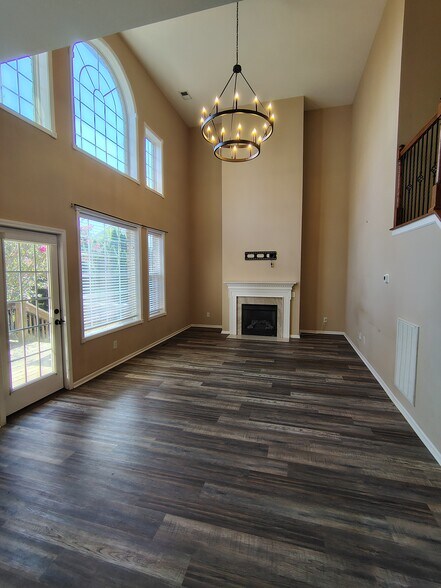Building Photo - 110 Ruland Cir