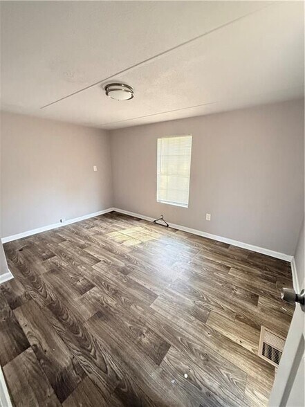 Building Photo - 30 Winston Way