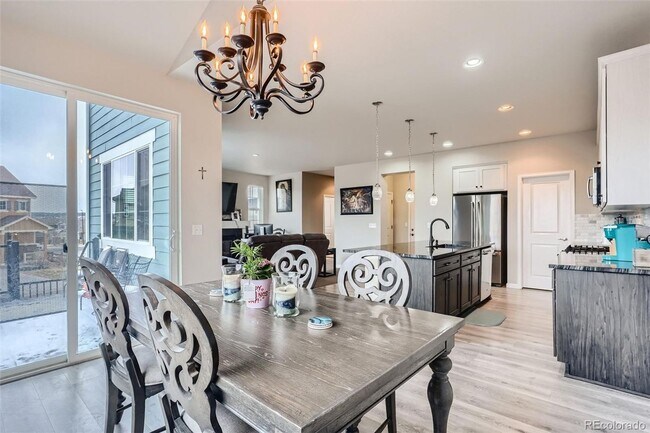 Building Photo - Single-family 3 Bed, 3 Bath home on a corner lot in The Meadows, Castle Rock