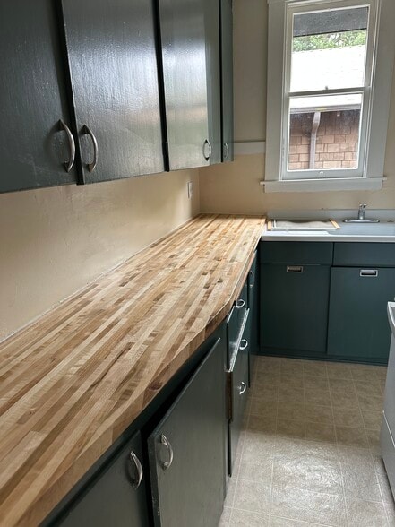 Kitchen with brand new butcher block countertop - 2738 Garber St