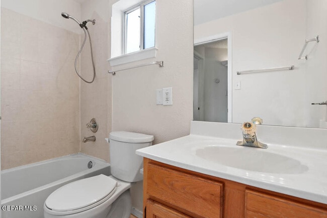 Building Photo - 11564 Jamaican Palm Dr