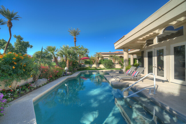 Building Photo - 75273 Spyglass Dr