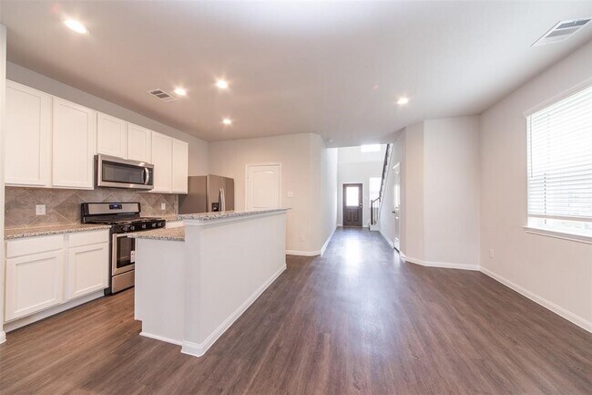 Building Photo - 2922 Orchid Ranch Dr