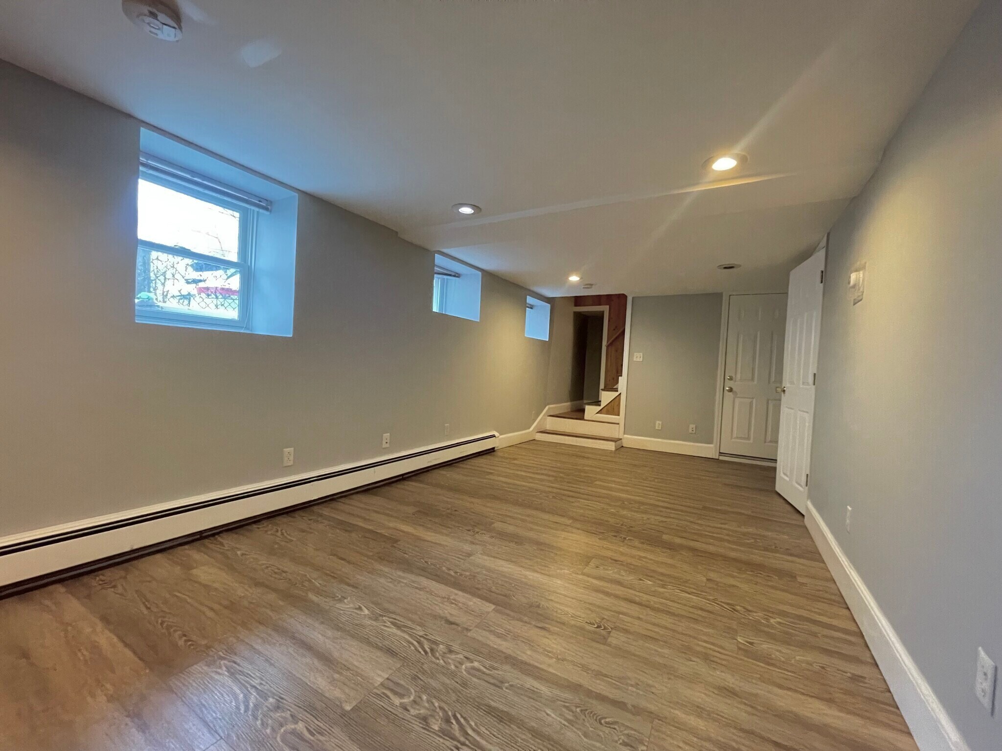 Building Photo - 31 Wheatland St