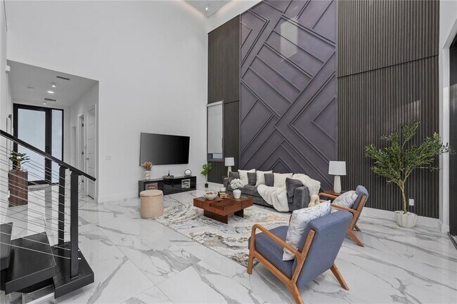 Building Photo - 7608 Antilla St