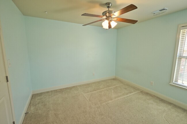 Building Photo - 349 Dovington Dr