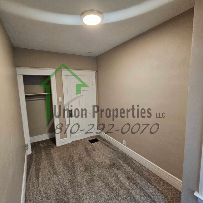 Building Photo - 518 Glenwood Ave