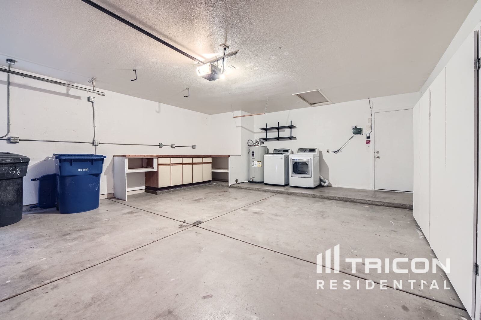 Building Photo - 3866 E Harmony Ave
