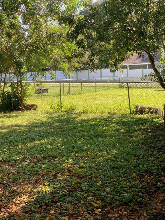 Building Photo - 256 Village View Ln