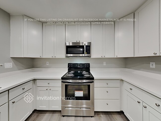Building Photo - 7409 Martignetti Ct